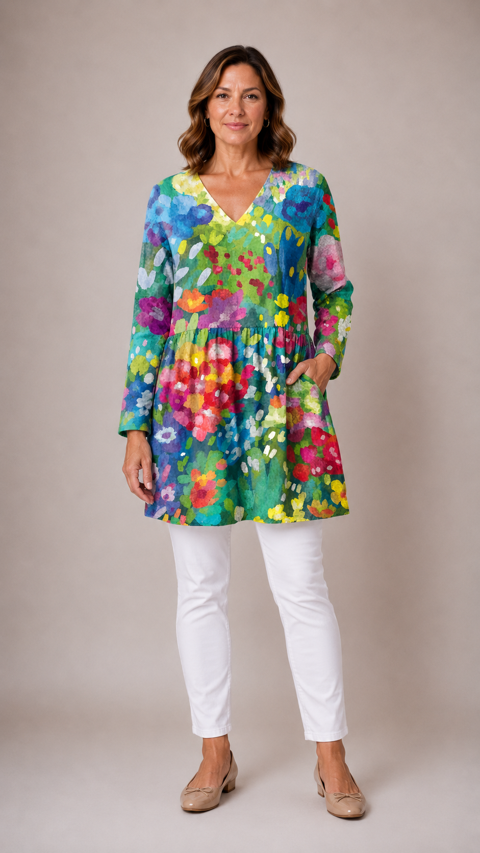 Millie Long Blouse with V-Neck in painterly meadow floral print - The Gold Coast Family