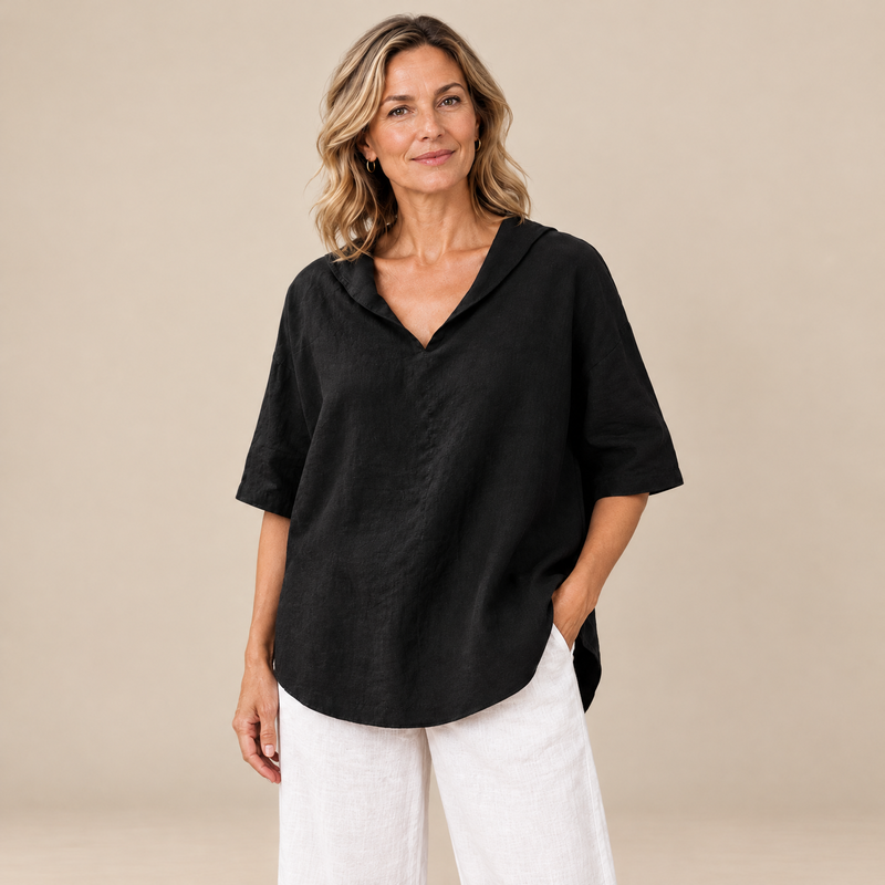 blouses in de lichtbeige studio