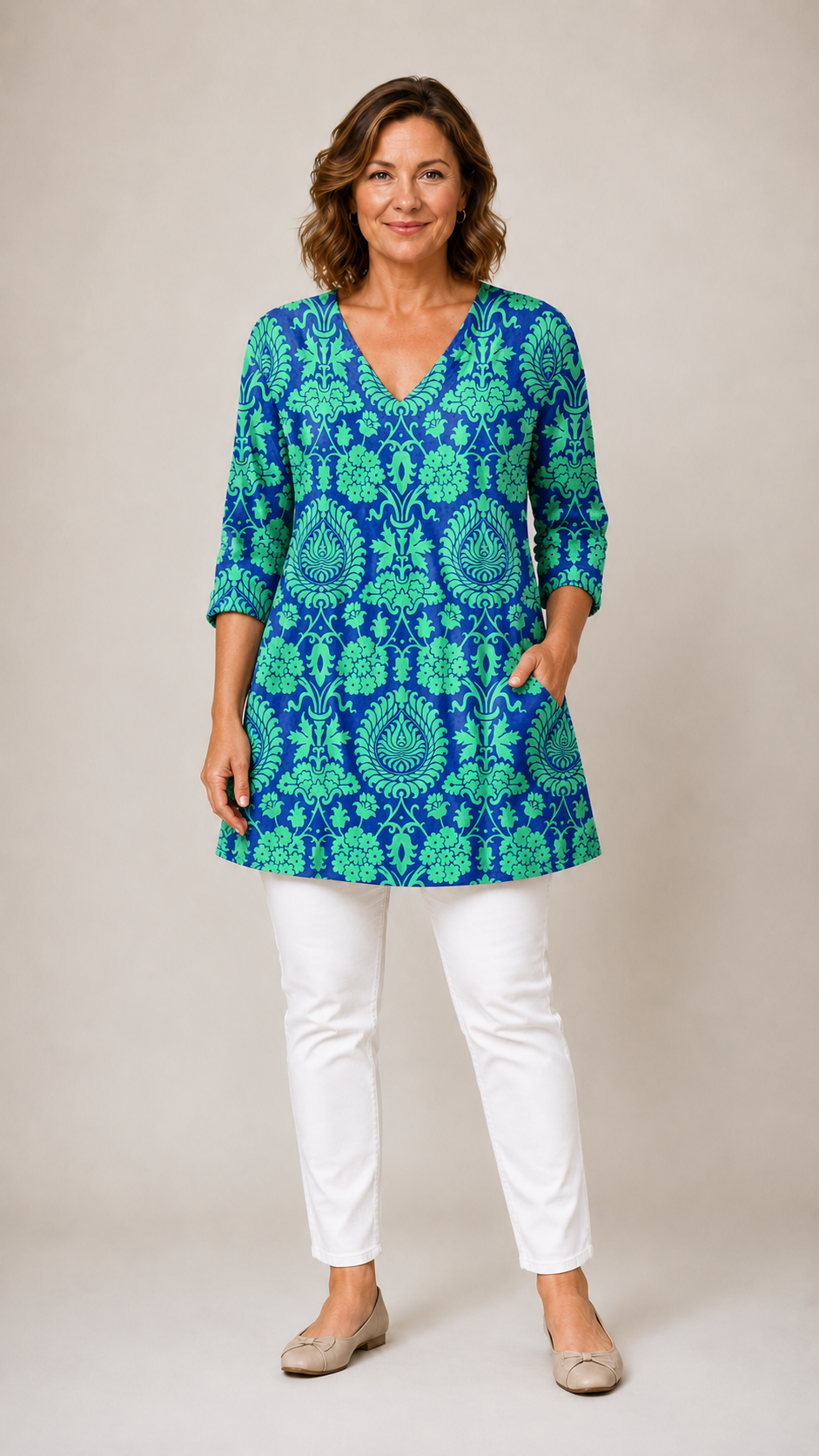 Marlee Long Blouse with V-Neck in damask print - The Gold Coast Family